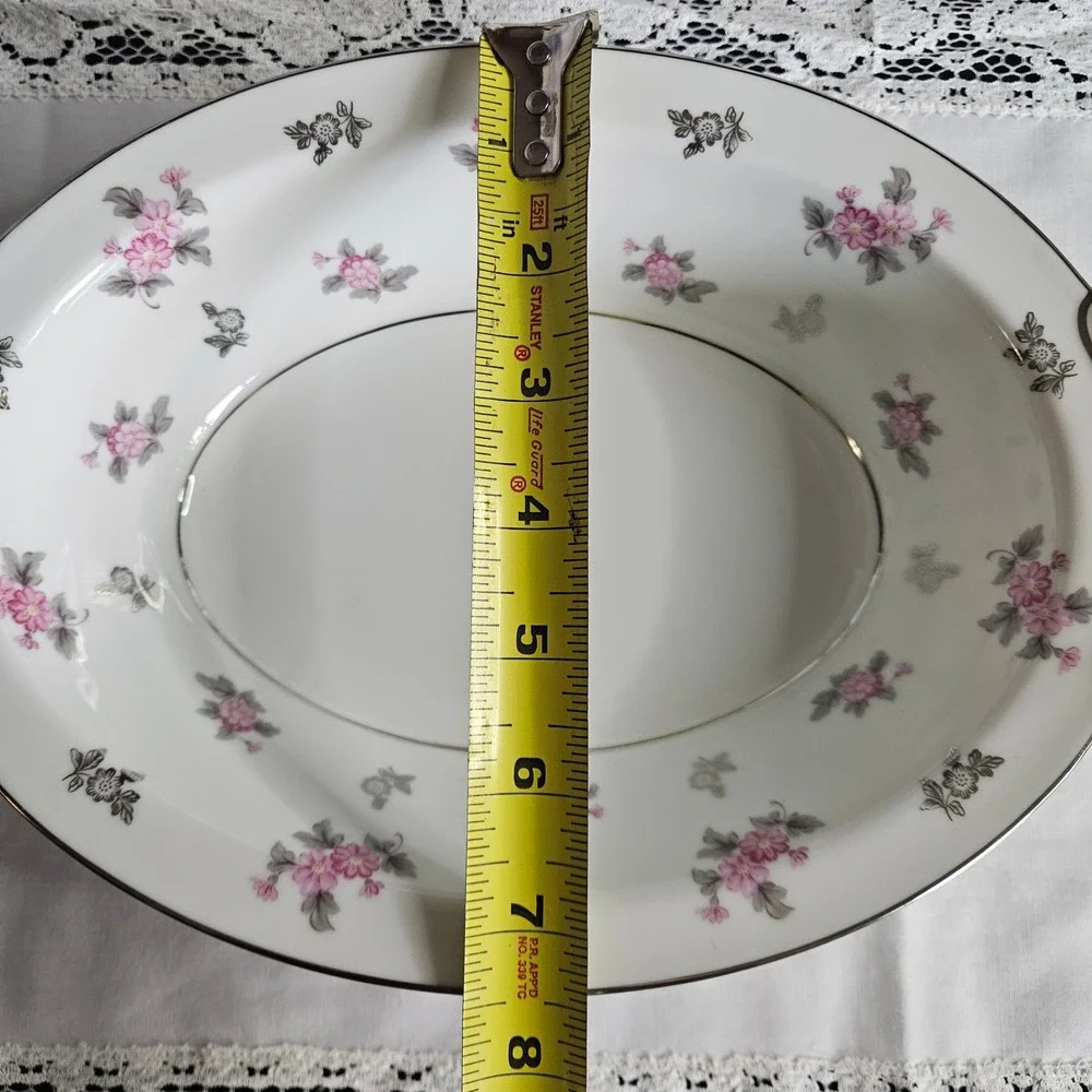 Noritake China Anita Pattern 5309 Oval Serving Bowl 10.5